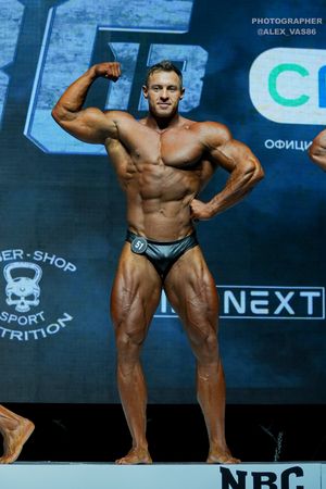 CLASSIC PHYSIQUE НОВИЧКИ